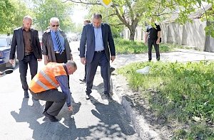 Власти Симферополя отказались платить подрядчику за некачественный ремонт дороги