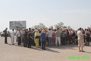 Жители пос. Героевское скандалили с властями Керчи из-за отсутствия воды и газа