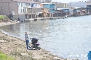 На«Черепашке» городские власти на сессии заберут землю у лодочных причалов