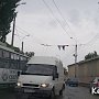 В Керчи на Кирова было затруднено движение, из-за троллейбуса