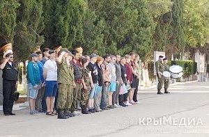 В Севастополе журналистов учат проходить через минное поле и освобождать заложников