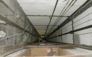 Министерство ЖКХ (ЖИЛИЩНО КОММУНАЛЬНОЕ ХОЗЯЙСТВО) решило устроить расследование аварии лифта в Симферополе