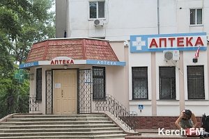 В Крыму разрешили аптекам пока работать без лицензий