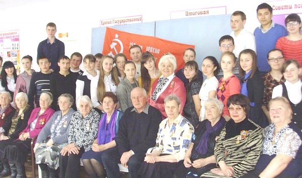Якутские коммунисты организуют встречи ветеранов с учащимися школ