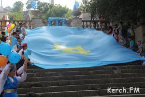 Керченский Меджлис не примет участие в гуляниях ко Дню крымско-татарского флага