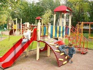 В Столице Крыма предотвратили застройку детской площадки