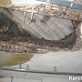 В Керчи из-за ливня крыша провалилась в кухню жильцам