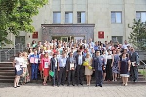В Ставрополье прошла торжественная церемония награждения приуроченная ко Дню молодежи России