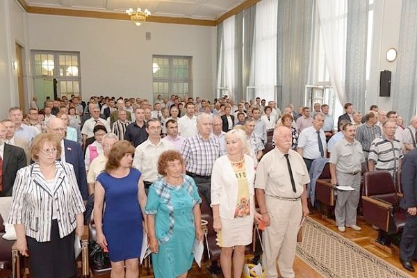 Началась XXIV отчетно-выборная Конференция Новосибирского областного комитета КПРФ