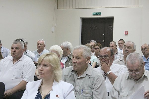 В Столице Крыма прошёл совместный пленум рескома и контрольно-ревизионной комиссии Крымского отделения КПРФ