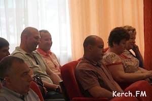 В Керчи в безвозмездное пользование предоставили помещения Госкомрегистру и архиву