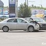 В Керчи на автовокзале столкнулись две иномарки