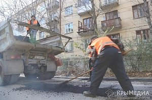 Капремонт дорог в Столице Крыма начнётся завтра, – Нахлупин