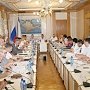 В крымском парламенте подвели итоги социально-экономического развития Крыма за 1 полугодие 2015 года