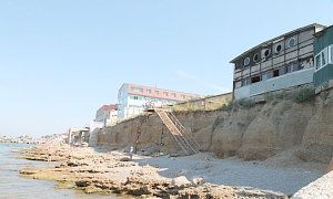 В Николаевке 5 км пляжной зоны находится в аварийном состоянии