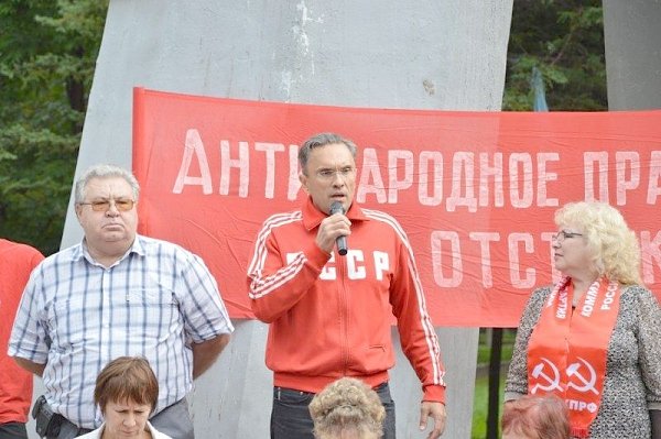 В.И. Бессонов: «Я уверен, что наша страна всё-таки пойдёт по социалистическому пути развития»