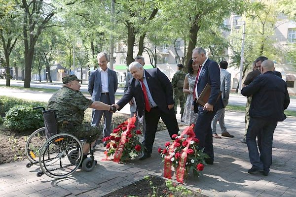 Юлия Михайлова, главный редактор газеты «Правда Москвы»: Луганск и Донецк, мы вас не оставим!