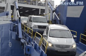 За август через Керченскую переправу перевезли более 1 млн пассажиров