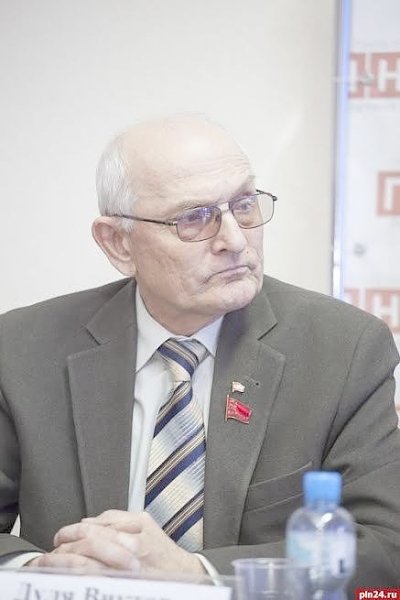 Второй секретарь Псковского обкома КПРФ Виктор Дуля: «Итоги выборов нас не радуют. Но они вскрыли наши проблемы»