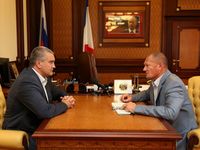 Сергей Аксёнов провёл встречу с главой администрации Красногвардейского района