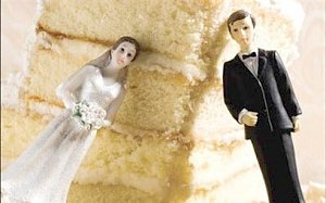 В Крыму желают разрешить вступать в брак подросткам до 16 лет