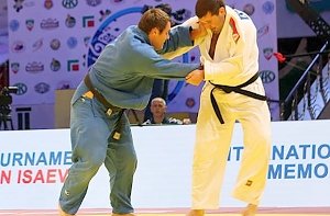 Севастополец завоевал «золото» на всероссийском турнире по дзюдо
