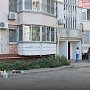 «КП Аршинцево» первым домам, заключившим с ними договор , красит и косит во дворах