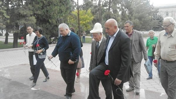 К.К. Тайсаев прибыл в Киргизию в составе делегации Государственной Думы для наблюдения за выборами в Парламент Кыргызской Республики