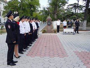 Руководство УМВД РФ по г. Севастополю поздравило с Днем уголовного розыска оперуполномоченных и ветеранов ОВД