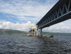 В Крыму начали строить второй технологический мост через Керченский пролив