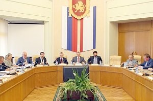Обеспечение кадастрового учета и государственной регистрации прав на недвижимость – на контроле Президиума крымского парламента