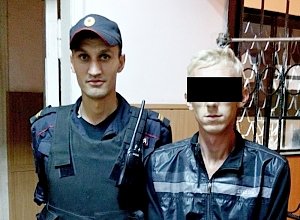 В Керчи сотрудниками вневедомственной охраны полиции задержан подозреваемый в краже из супермаркета
