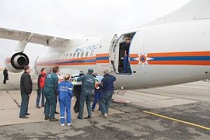 Спецборт МЧС доставит двух тяжелобольных крымчан на материк