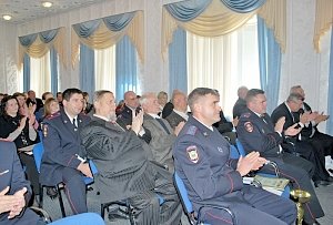 Сотрудники Управления вневедомственной охраны МВД по Республике Крым отметили 63 годовщину со дня создания службы