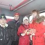Кемеровская область. Комсомольцы Кузбасса поздравили жителей города с днем рожденья Комсомола, проведя акцию «Красный троллейбус»