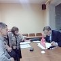 Владимир Поздняков провёл приём избирателей в Чите