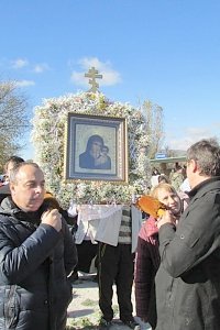 По Крыму проходит крестный ход с с Казанской иконой Божьей Матери (ОБНОВЛЕНО. ФОТО)