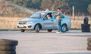 Экзамены на права в ГАИ будут сдавать по-новому