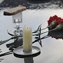 Республика Коми. Комсомольцы Сыктывкара возложили цветы памятнику рублю