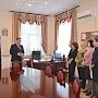 Сотрудников Минэкономразвития Крыма познакомили с новым замглавы ведомства