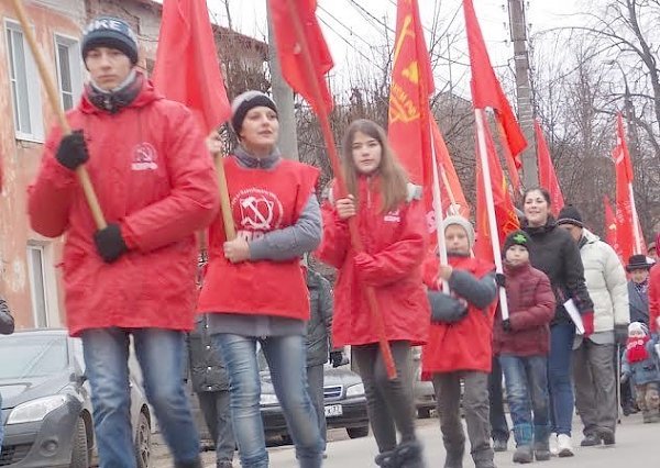 Ивановская область. Празднование 98-й годовщины Великой Октябрьской социалистической революции в Шуе