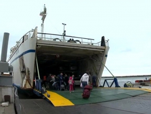 Работа судов Керченской переправы приостановлена из-за сильного ветра