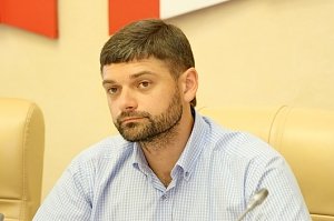 Андрей Козенко: Антимонопольная служба лоббирует интересы производителей алкоэнергетиков