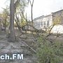 Из-за урагана в Керчи без света остались 600 абонентов