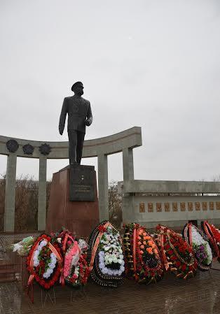 Коммунисты Калмыкии отметили 105-летие со дня рождения Б.Б. Городовикова