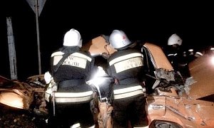 В Севастополе потерпевших в тройном ДТП «вырезали» из покореженных машин
