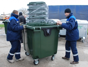 В Евпатории появятся новые мусорные контейнеры
