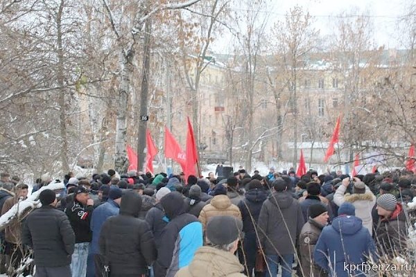 Пензенские дальнобойщики потребовали отставки Правительства