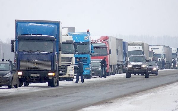 Г.А. Зюганов: Следует немедленно приостановить взимание платы с дальнобойщиков!