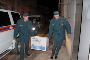 Спасатели МЧС России доставили генераторы детям-инвалидам